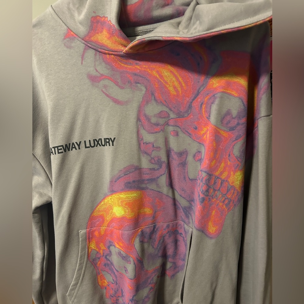 GATEWAY LUXURY SWEATSHIRT